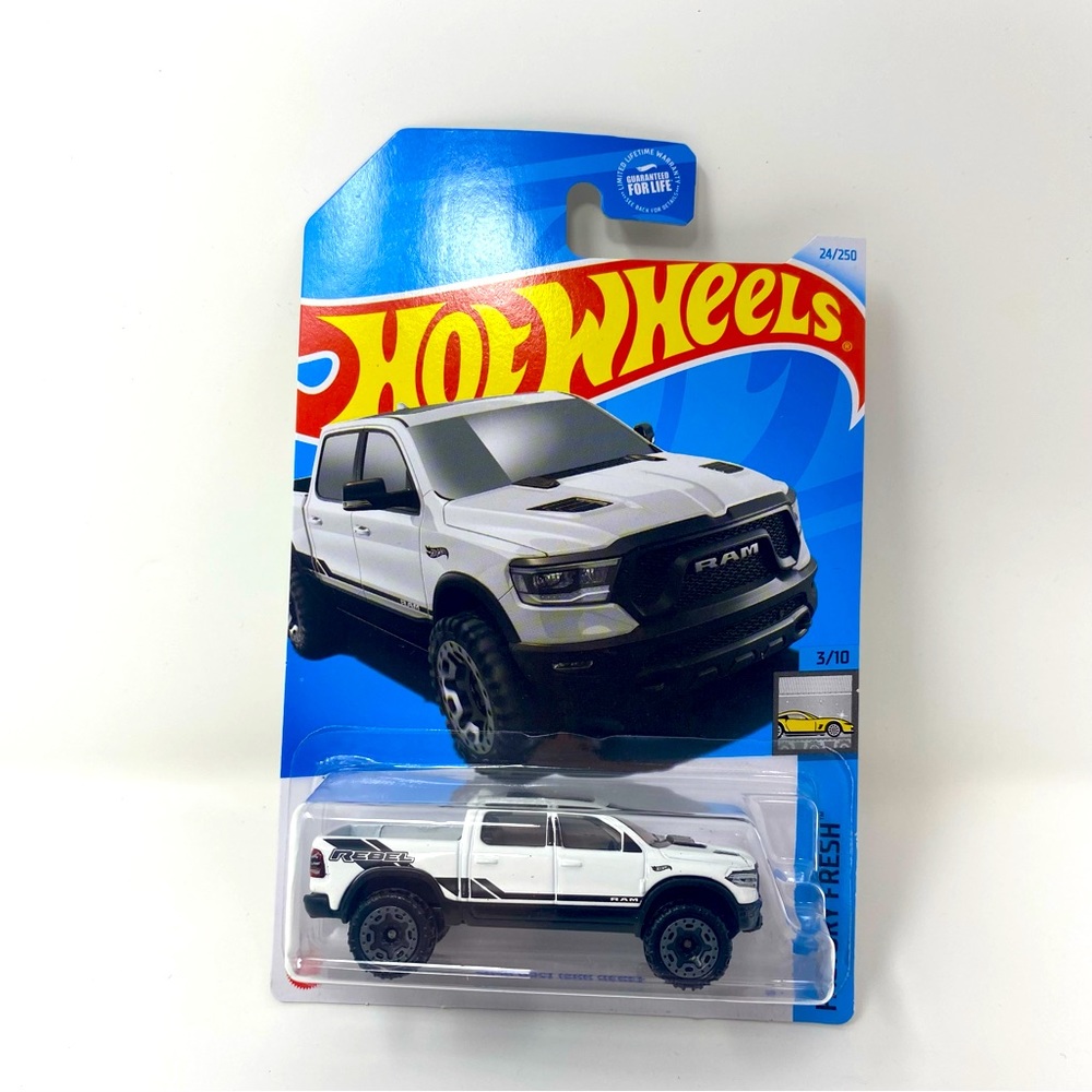 2024 Hot Wheels FACTORY FRESH 3/10 2020 Ram 1500 Rebel 24/250 NEW